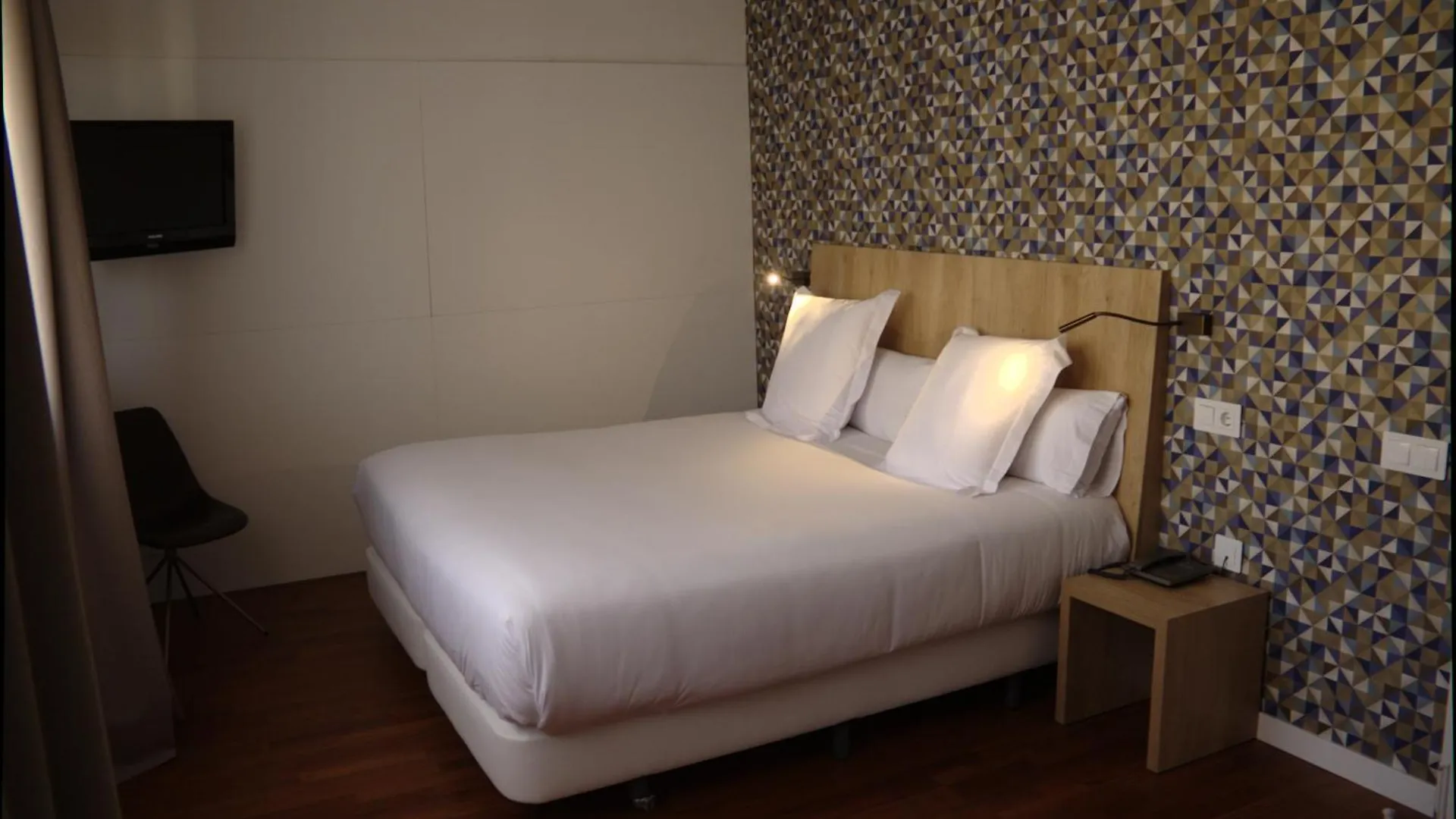 Chic & Basic Velvet Hotel Barcelona Spain