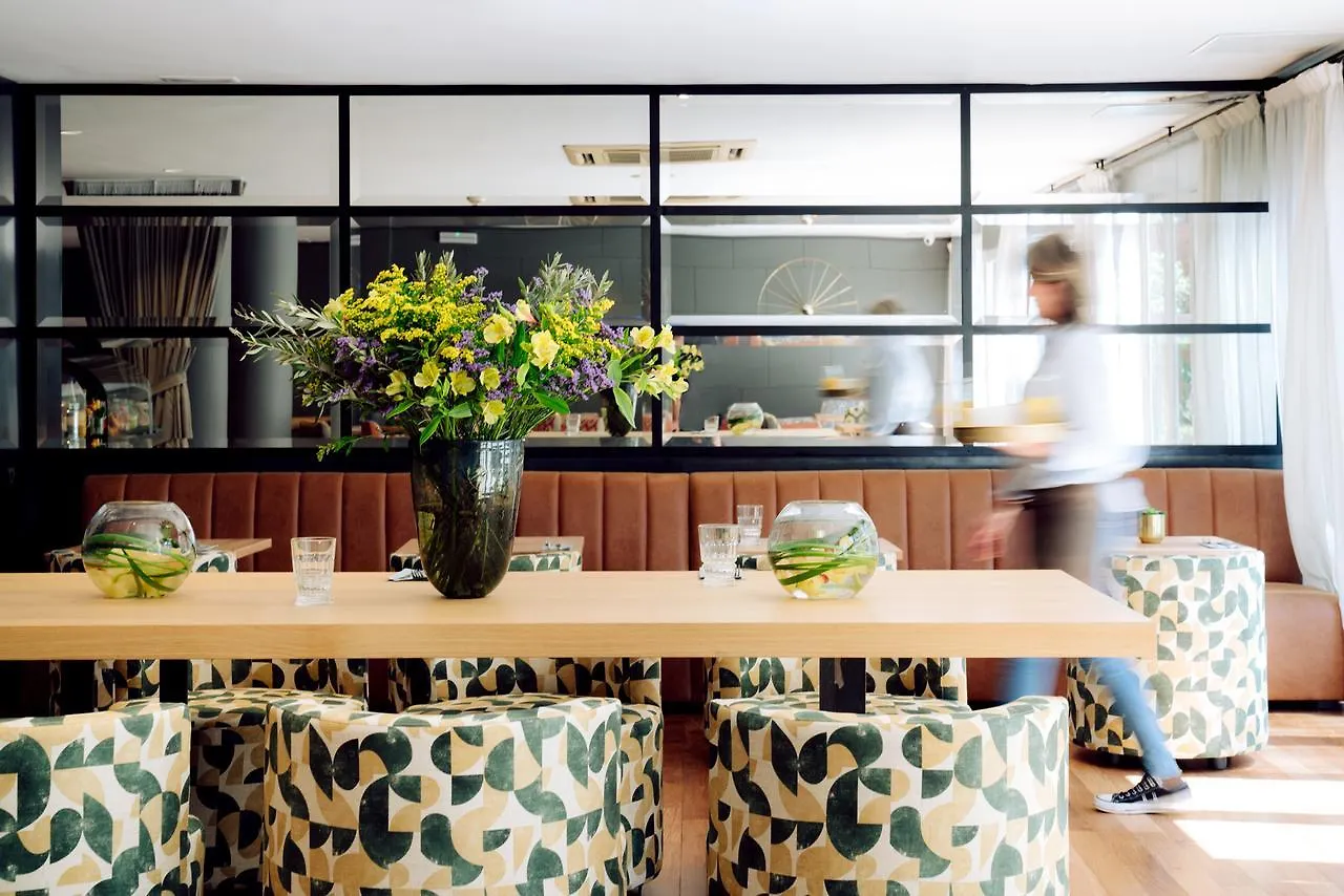 Chic & Basic Velvet Hotel Barcelona