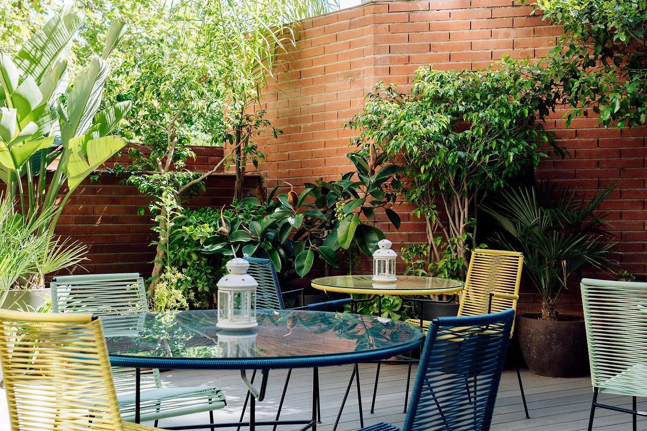 Chic & Basic Velvet Hotel Barcelona