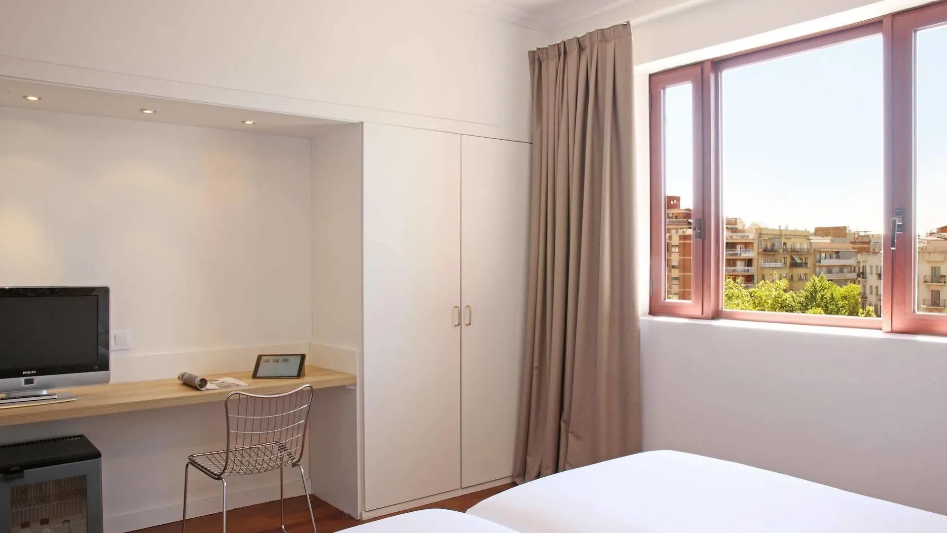 Chic & Basic Velvet Hotel Barcelona Spain